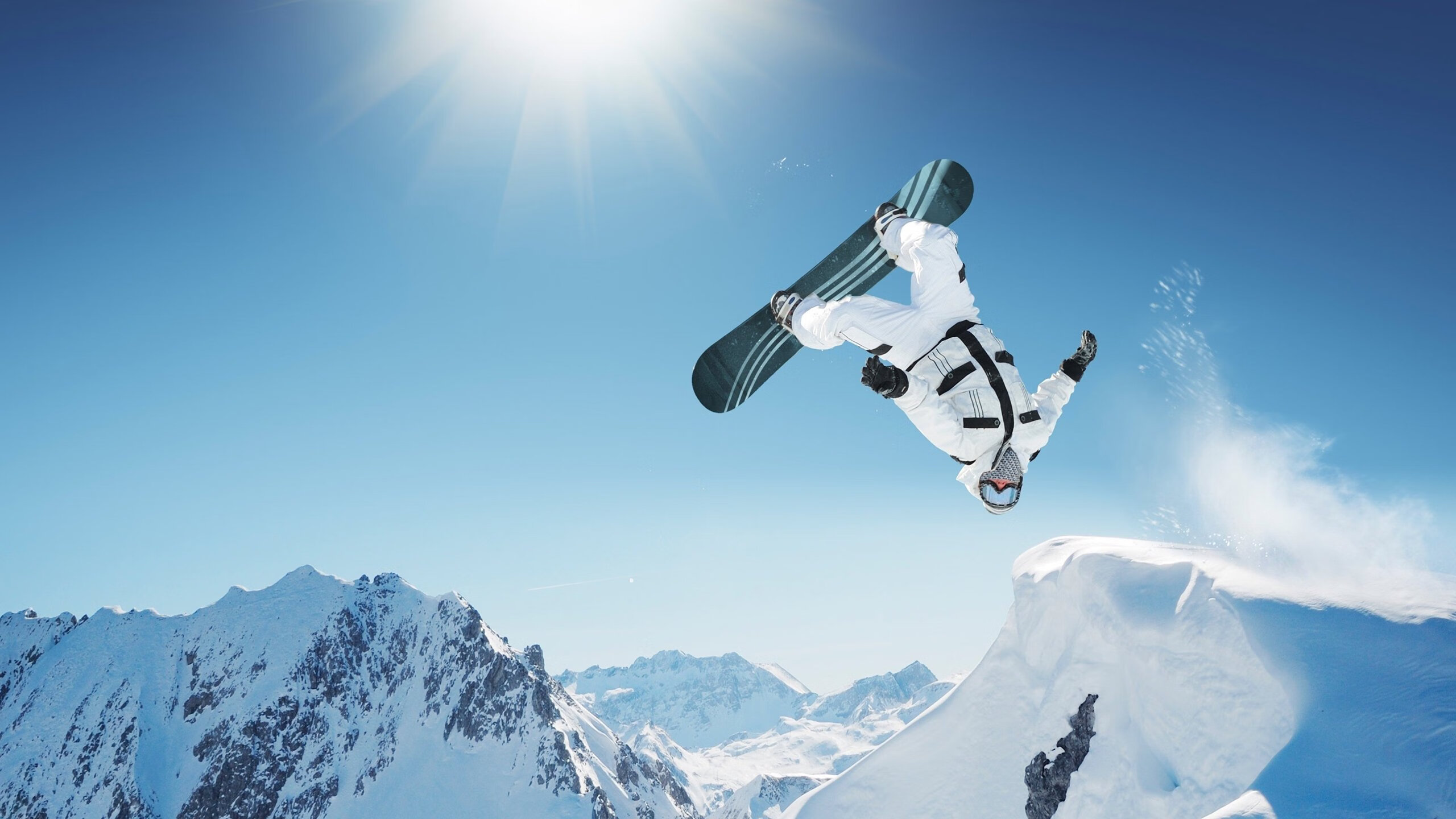 综合体育系“全校体育公开课+表演赛” 现场座无虚席